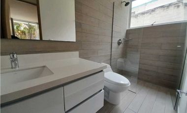 Alquiler Apartamento Poblado Club Campestre DL 8522404
