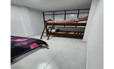 ACSI 1120. Se vende casa en Mesitas del Colegio.