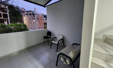 ACSI 1120. Se vende casa en Mesitas del Colegio.