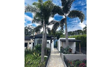 Casa en Arriendo Las Palmas Medellín
