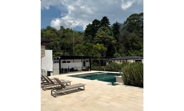 Casa en Arriendo Las Palmas Medellín