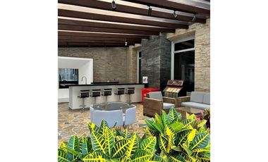 Casa en Arriendo Las Palmas Medellín