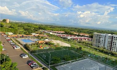 Apartamento en venta en Cerritos Reservado totalmente remodelado