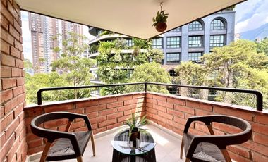 Duplex de 3 habitaciones caminando a Provenza el Poblado. Remodelado