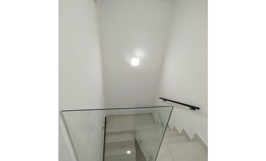 CASA ZONA QUARANTA Y 213