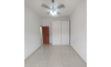 CASA ZONA QUARANTA Y 213