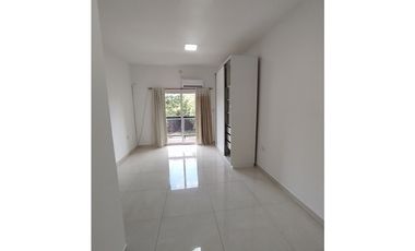 CASA ZONA QUARANTA Y 213