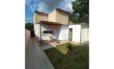 CASA ZONA QUARANTA Y 213