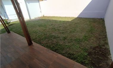 CASA ZONA QUARANTA Y 213