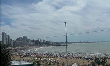 ** Vista al mar 3 ambientes con cochera