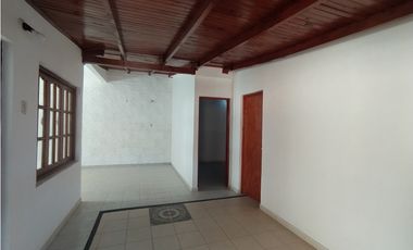 CASA ZONA JAURETCHE Y BROWN