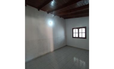 CASA ZONA JAURETCHE Y BROWN