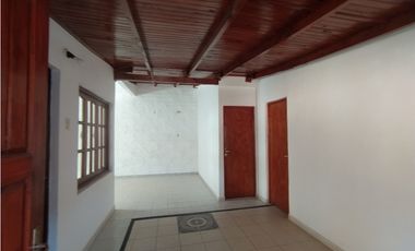 CASA ZONA JAURETCHE Y BROWN