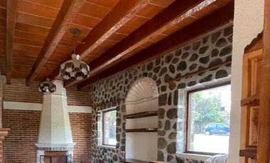 Casa en Fraccionamiento en Hacienda Tetela Cuernavaca - CRB-1243-Fr