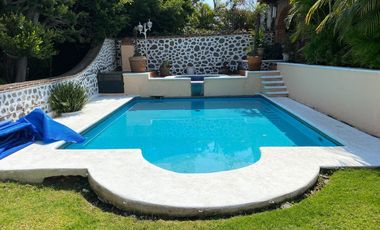 Casa en Fraccionamiento en Hacienda Tetela Cuernavaca - CRB-1243-Fr