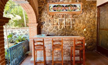 Casa en Fraccionamiento en Hacienda Tetela Cuernavaca - CRB-1243-Fr