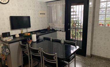 Casa en venta en Wilde Centro