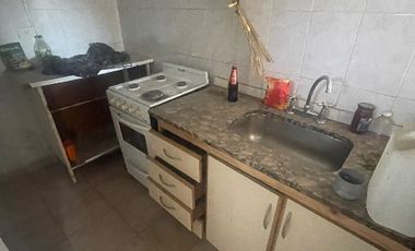 Casa con Departamento en venta en Quilmes Oeste