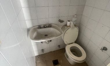 Casa con Departamento en venta en Quilmes Oeste