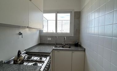DEPTO AMOBLADO EN ALQUILER. CON BALCON. PALERMO