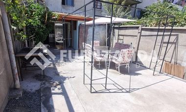 Casa en Venta en Av Pedro Mont