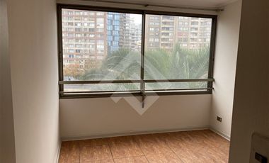 Departamento en Arriendo en Moneda/ Almirante Barroso