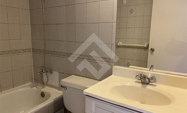 Departamento en Arriendo en Moneda/ Almirante Barroso