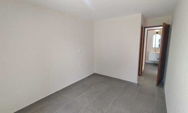 Casa de un nivel con alberca privada cerca del centro de Yautepec, Mor