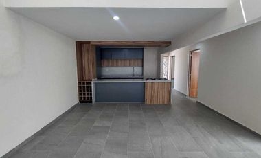 Casa de un nivel con alberca privada cerca del centro de Yautepec, Mor