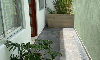 Renta casa amueblada con servicios. Col. El Carmen. Zona Centro
