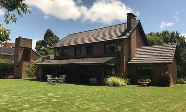 VENTA-ALQUILER COUNTRY CARDALES