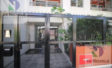 Venta dos ambientes hermosos con dos balcones, Sum y parrilla, La Boca