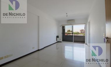 Venta dos ambientes hermosos con dos balcones, Sum y parrilla, La Boca