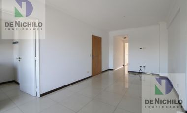Venta dos ambientes hermosos con dos balcones, Sum y parrilla, La Boca