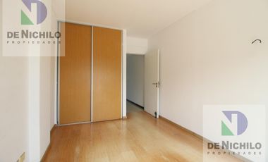 Venta dos ambientes hermosos con dos balcones, Sum y parrilla, La Boca