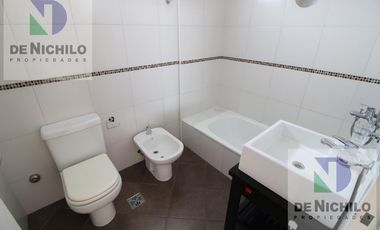 Venta dos ambientes hermosos con dos balcones, Sum y parrilla, La Boca
