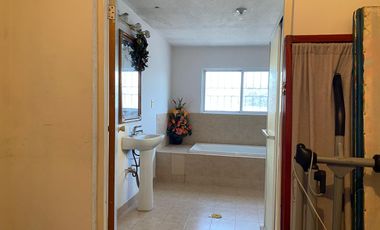 CASA EN VENTA EN COL. VILLA JARDÍN DE CD. LERDO, DGO.