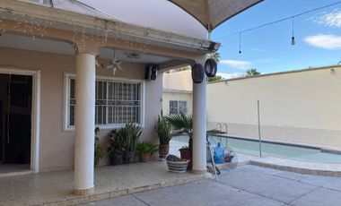 CASA EN VENTA EN COL. VILLA JARDÍN DE CD. LERDO, DGO.