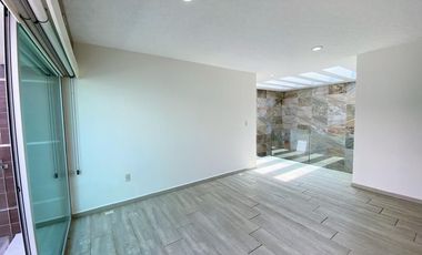 Casa Venta Residencial status en Metepec, zona Ave La Asunción cerca de Portofino