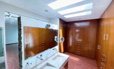 Casa Venta Residencial status en Metepec, zona Ave La Asunción cerca de Portofino