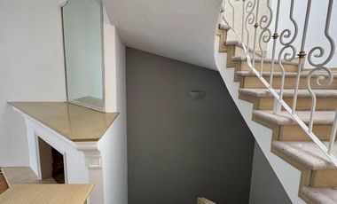 CASA EN VENTA EN BUGAMBILIAS