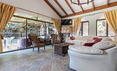 Casa en Venta en Condominio Lo Castillo