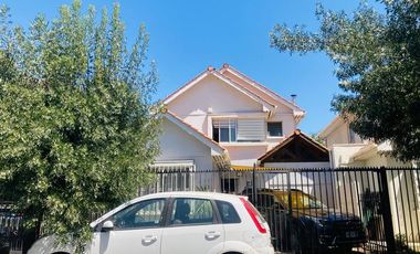 Casa en Venta en Cordillera de La Costa / Altos del Raco