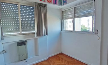 Hermoso departamento contrafrenta en Villa del Parque - Excelente ubicacion
