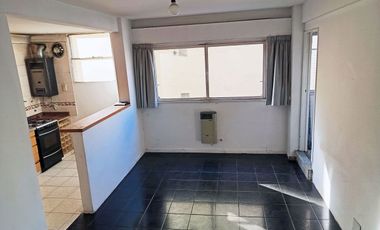 Hermoso departamento contrafrenta en Villa del Parque - Excelente ubicacion