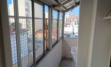 Hermoso departamento contrafrenta en Villa del Parque - Excelente ubicacion