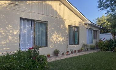 Venta de Casa  con estupendo terreno