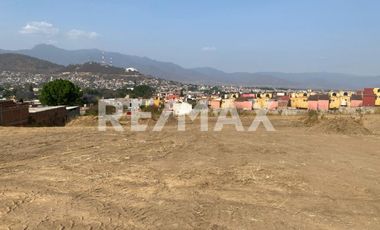 TERRENO CÉNTRICO, CON GRAN POTENCIAL PARA DIFERENTES PROYECTOS EN ZONA DE ALTO CRECIMIENTO - (3)