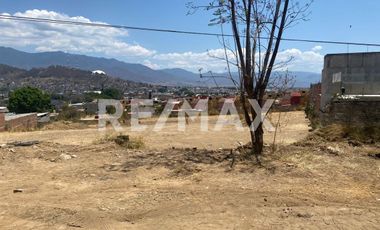 TERRENO CÉNTRICO, CON GRAN POTENCIAL PARA DIFERENTES PROYECTOS EN ZONA DE ALTO CRECIMIENTO - (3)