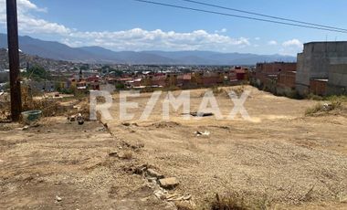 TERRENO CÉNTRICO, CON GRAN POTENCIAL PARA DIFERENTES PROYECTOS EN ZONA DE ALTO CRECIMIENTO - (3)